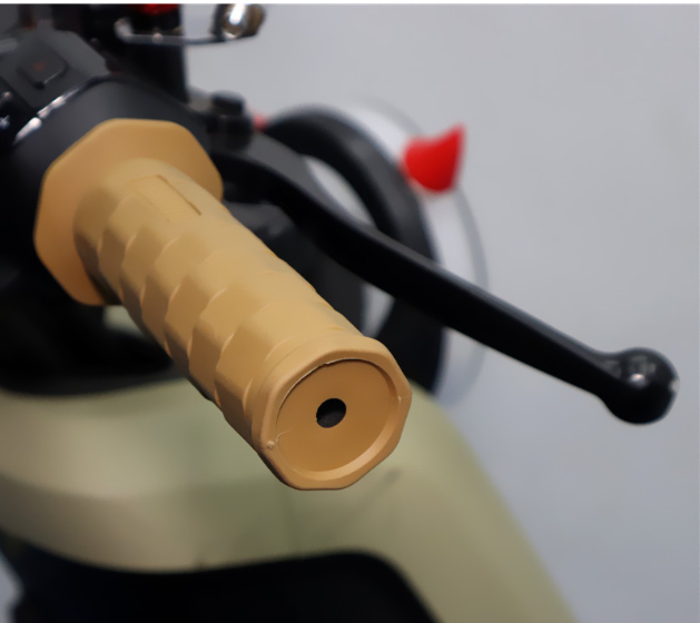 HYTRA Motorcycle retro motorcycle modification handlebar cover, handlebar rubber, faucet grip, universal square anti-slip handlebar rubber cover, high-quality rubber